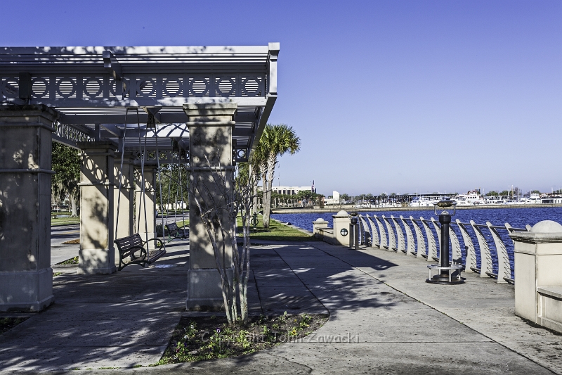 Sanford-River walk-0365.tif - Sanford RiverWalk, with its gazebos and swinging benches, has 1.2 miles of pedestrian walking paths. Along the way, you can visit Veterans Memorial Park, Marina Island, Ft. Mellon Park and the Sanford Museum